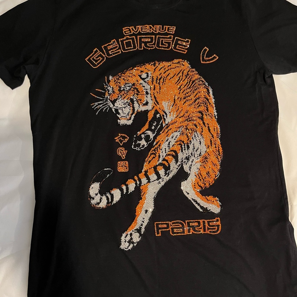 Avenue George V Black T-Shirt with Orange Tiger Rhinestone men’s t shirt